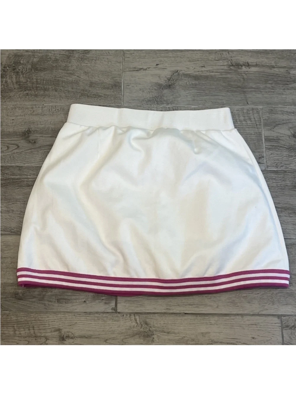 Barstool Golf Sport Tennis Golf Skirt Skort Size Medium White Magenta Trim NWT